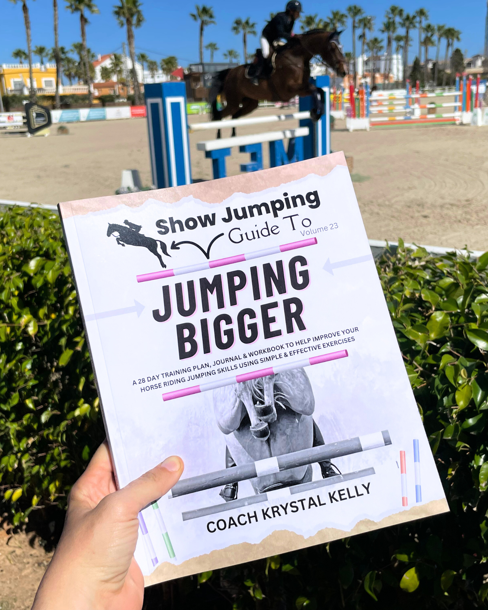 Show Jumping Guide to Jumping Bigger (Vol. 23) Paperback